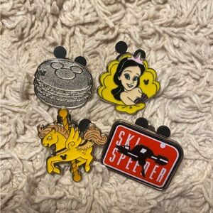 Set of Disney Themed Enamel Pins (Star Wars & The Little Mermaid)
